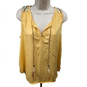 Ariat Embellished Sleeveless Top Sz M